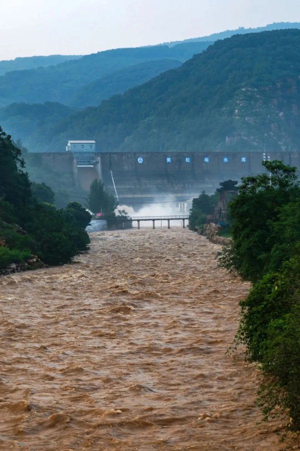昌平捣毁暴雨黄色预警，但这些场地要远隔！